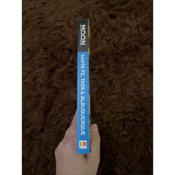 Moon Santa Fe, Taos and Albuquerque by Steven Horak Softcover 2021 Sixth Edition - Picture 3 of 14